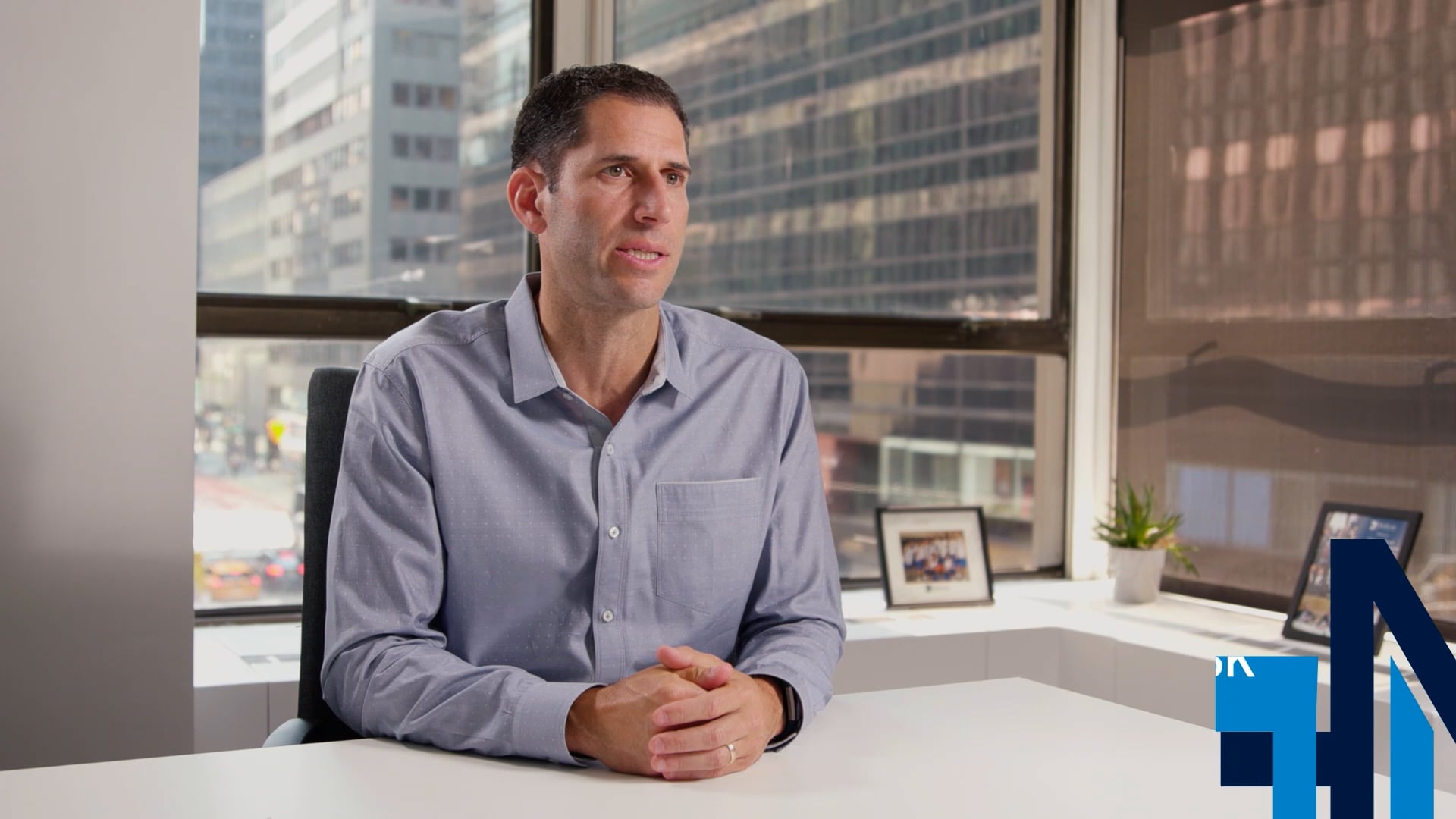 Alvarez and Marsal - Consumer Solutions