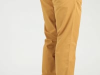 https://www.suitableshop.nl/broeken/suitable-chino-sartre-3467-geel.html