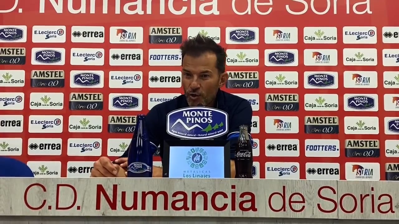 DANI ASO (Entrenador Huesca B) CD Numancia 3-1 SD Huesca B / J 6 / 2ª RFEF - Gr 3 / Fuente Twitter Huesca B