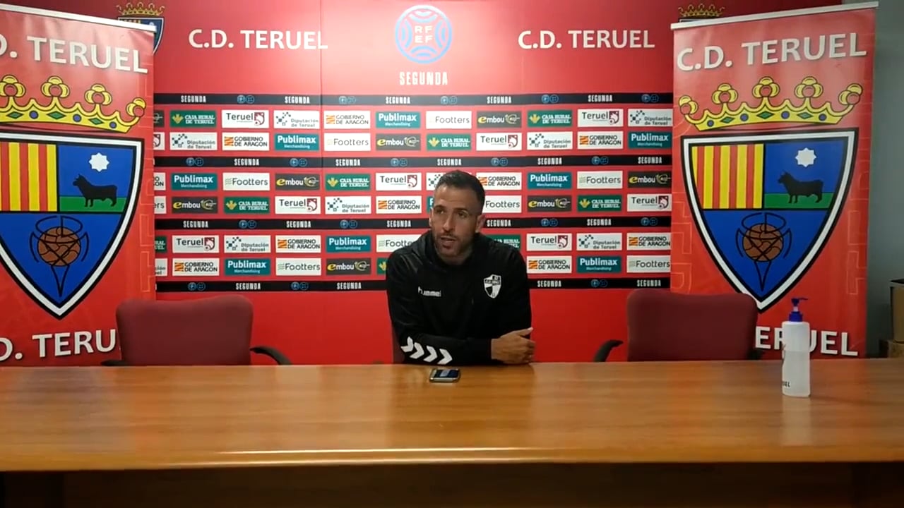 RAÚL JARDIEL (Entrenador Ebro) CD Teruel	 1-0 CD Ebro / J 6 / 2ª RFEF - Gr 3 / Fuente Facebook CD Teruel