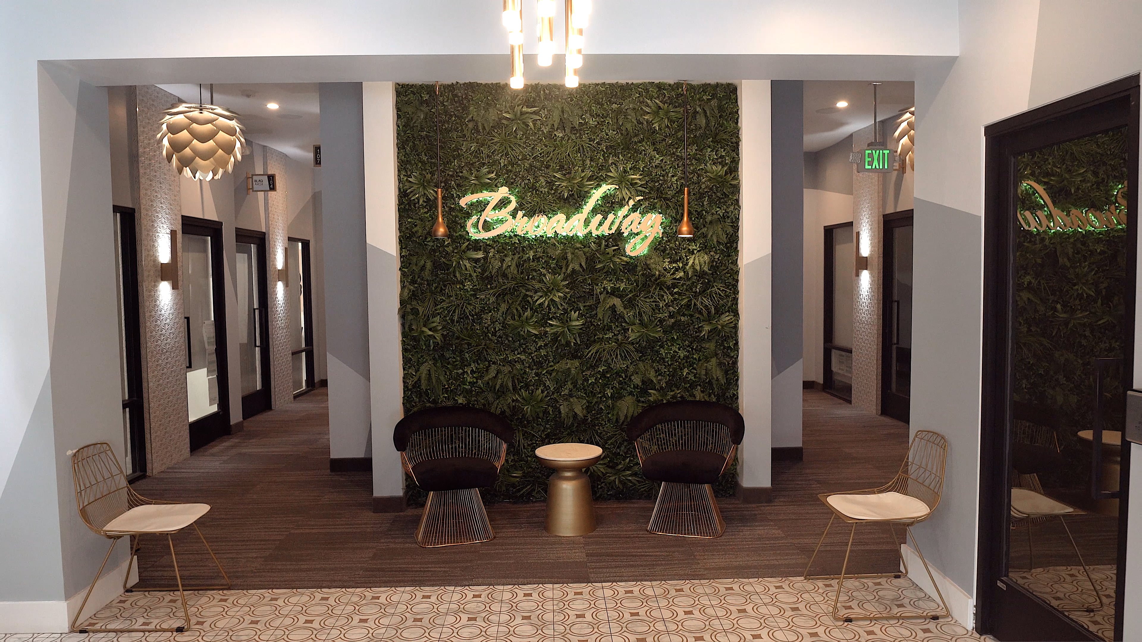 Broadway Salon Studios on Vimeo