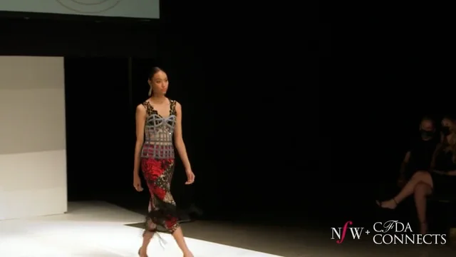 Black by Maria Silver: Runway on Vimeo