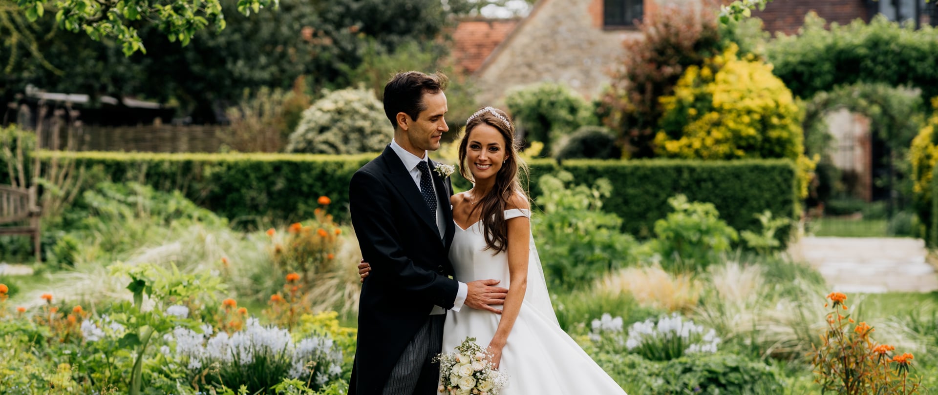 Felicity & William Wedding Video Filmed at Oxfordshire, England