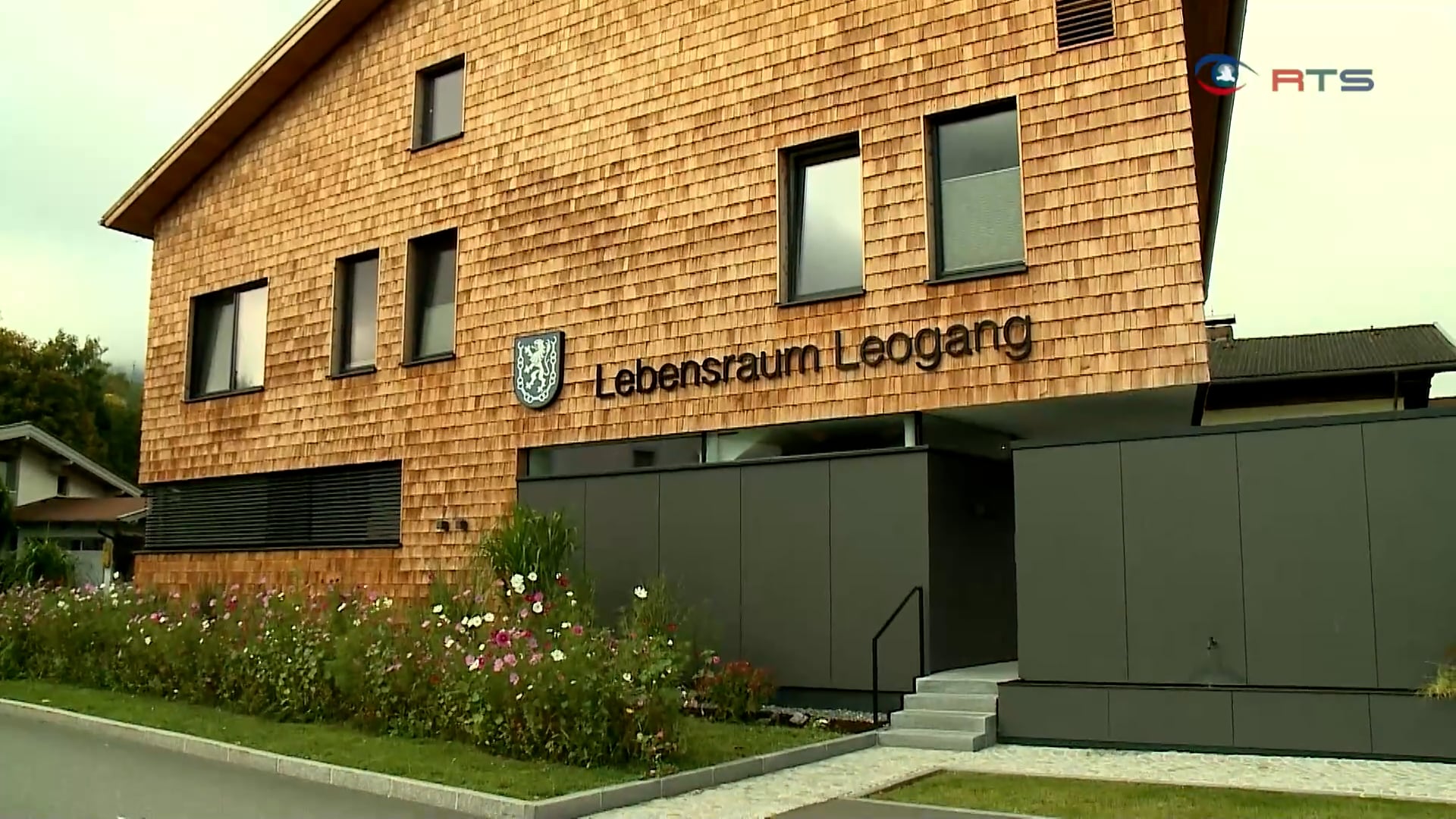 hospiz-arztpraxis-kinderbetreuung-und-mehr-lebensraum-leogang-ist-ein-einzigartiges-gebaeude
