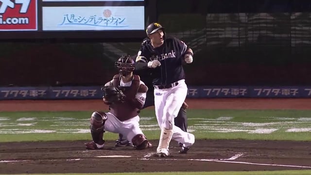 【5回表】本人もびっくり!! ホークス・リチャードが豪快なバット飛ばし!! 2021年10月13日 東北楽天ゴールデンイーグルス 対 福岡ソフトバンクホークス