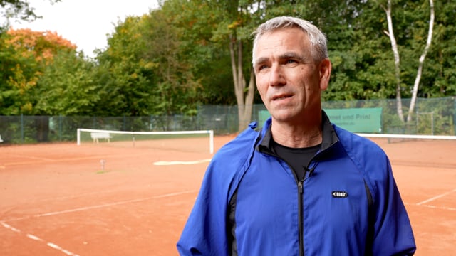 Blindentennis: "Ich höre, ob es ein Topspin ist"