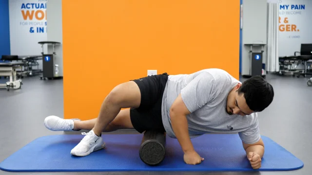 Foam Roll IT Bands