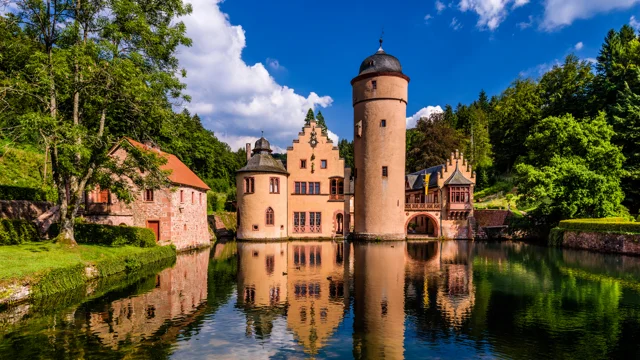 Schloss Mespelbrunn, Videos