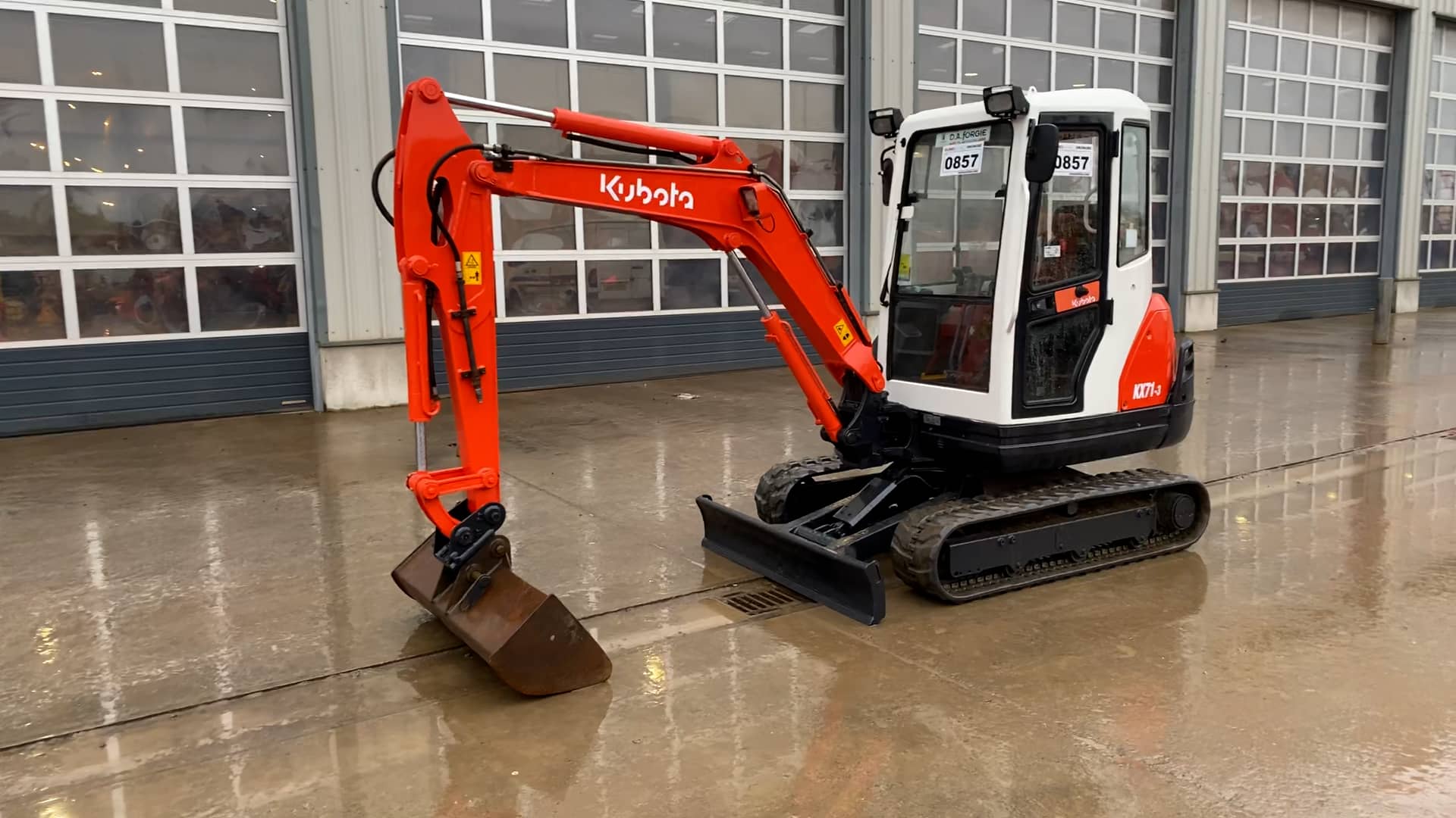 LOT 0857 2011 Kubota KX713 on Vimeo