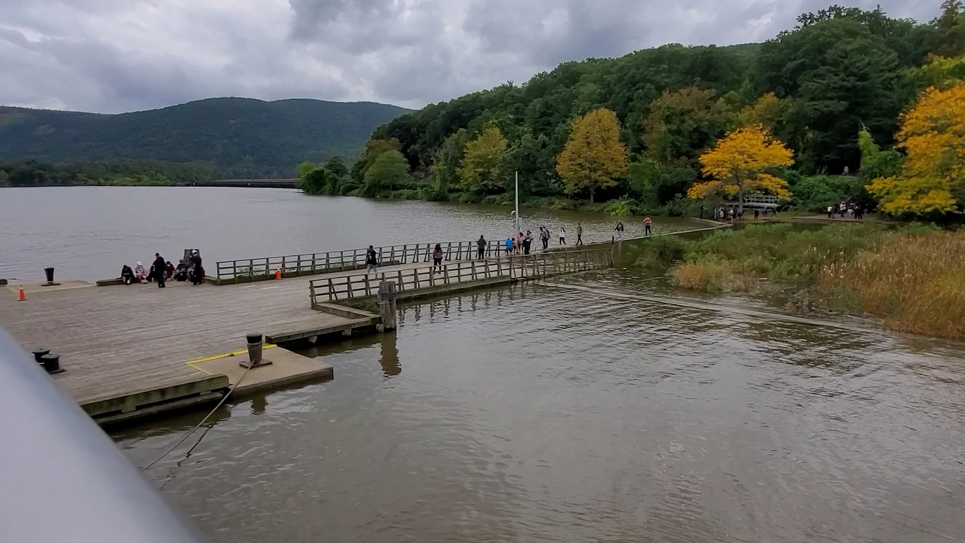10092021 Circle Line Oktoberfest Bear Mountain Dock FLOOD on Vimeo