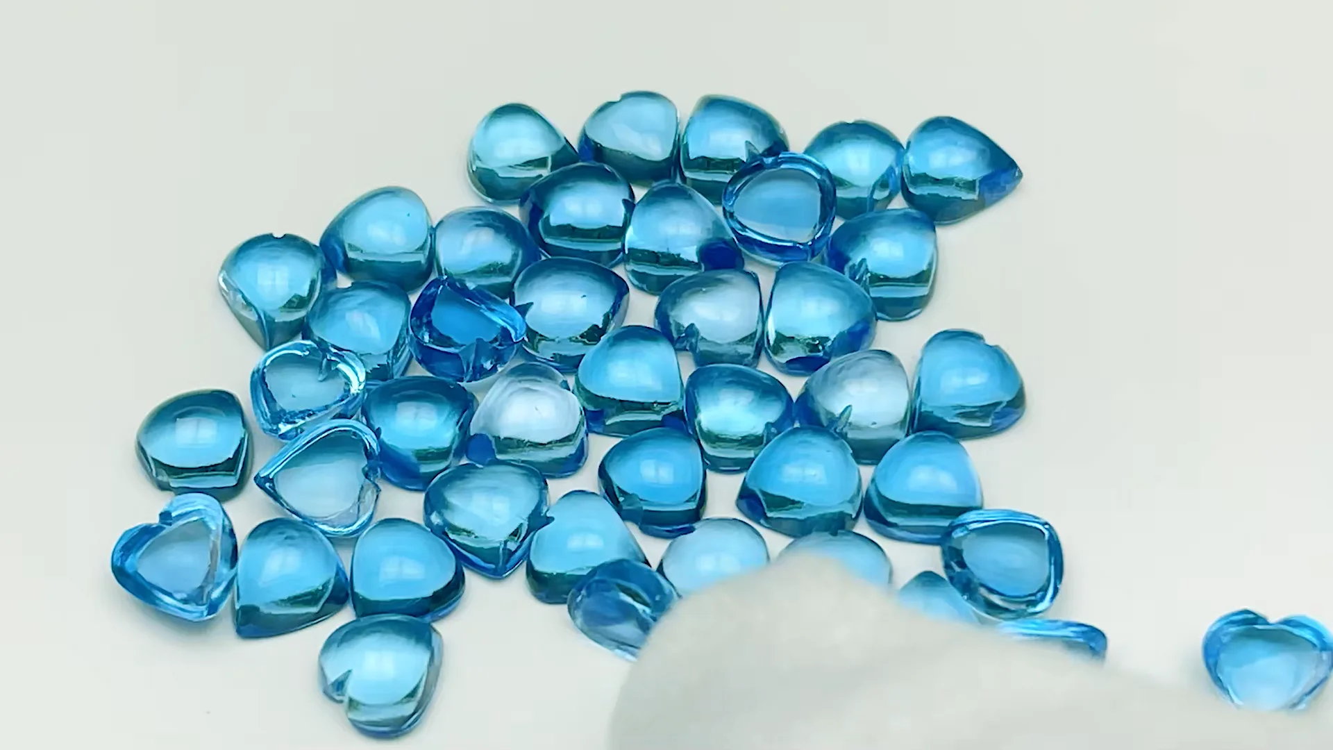 最終決算 スイスブルートパーズ ハート 6mm【6コ販売 カボション ビーズ・レジン・アクセサリ