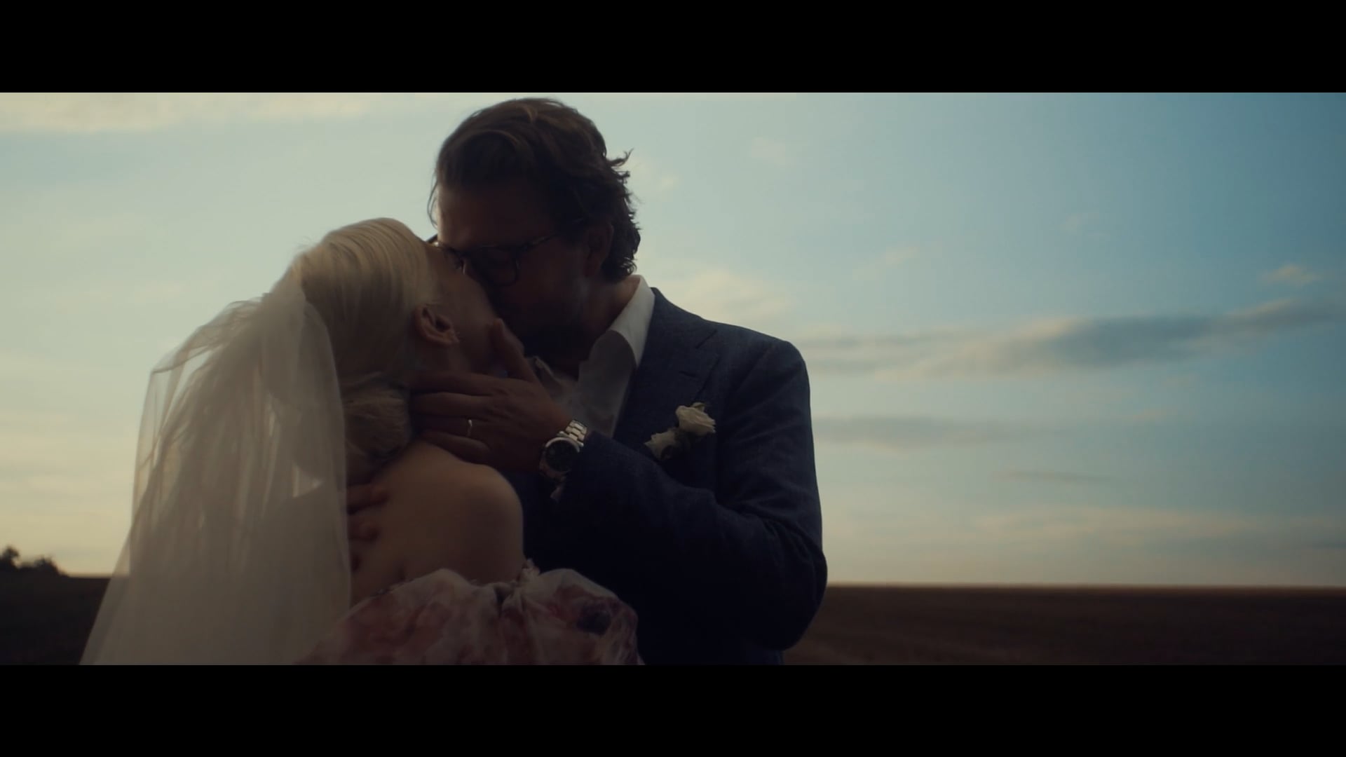 FRANCE: NADINE & WOLBRAND - FULL FILM