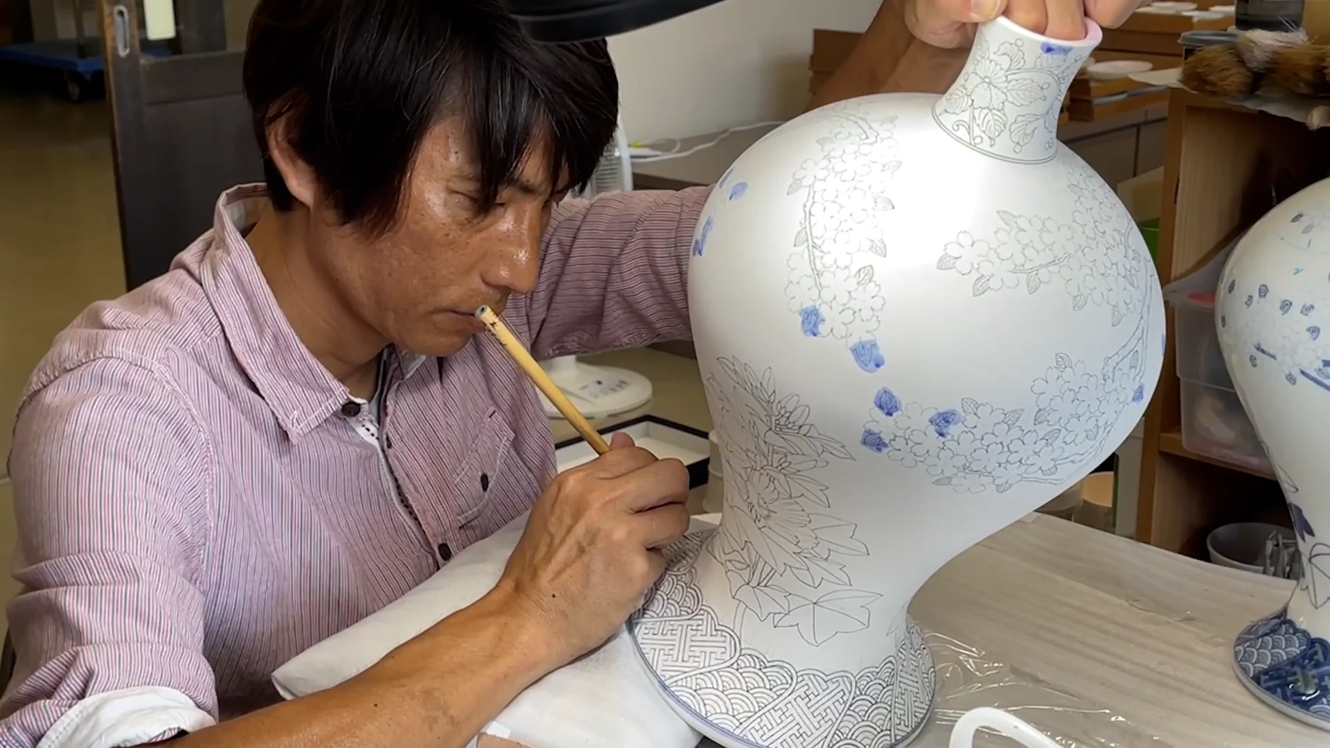 トラ虎猫焼物置物 鍋島大川内焼 代表作品 江戸期 献上の一品