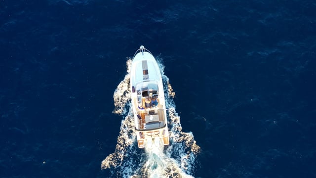 Видео лодки катера Альбакор
