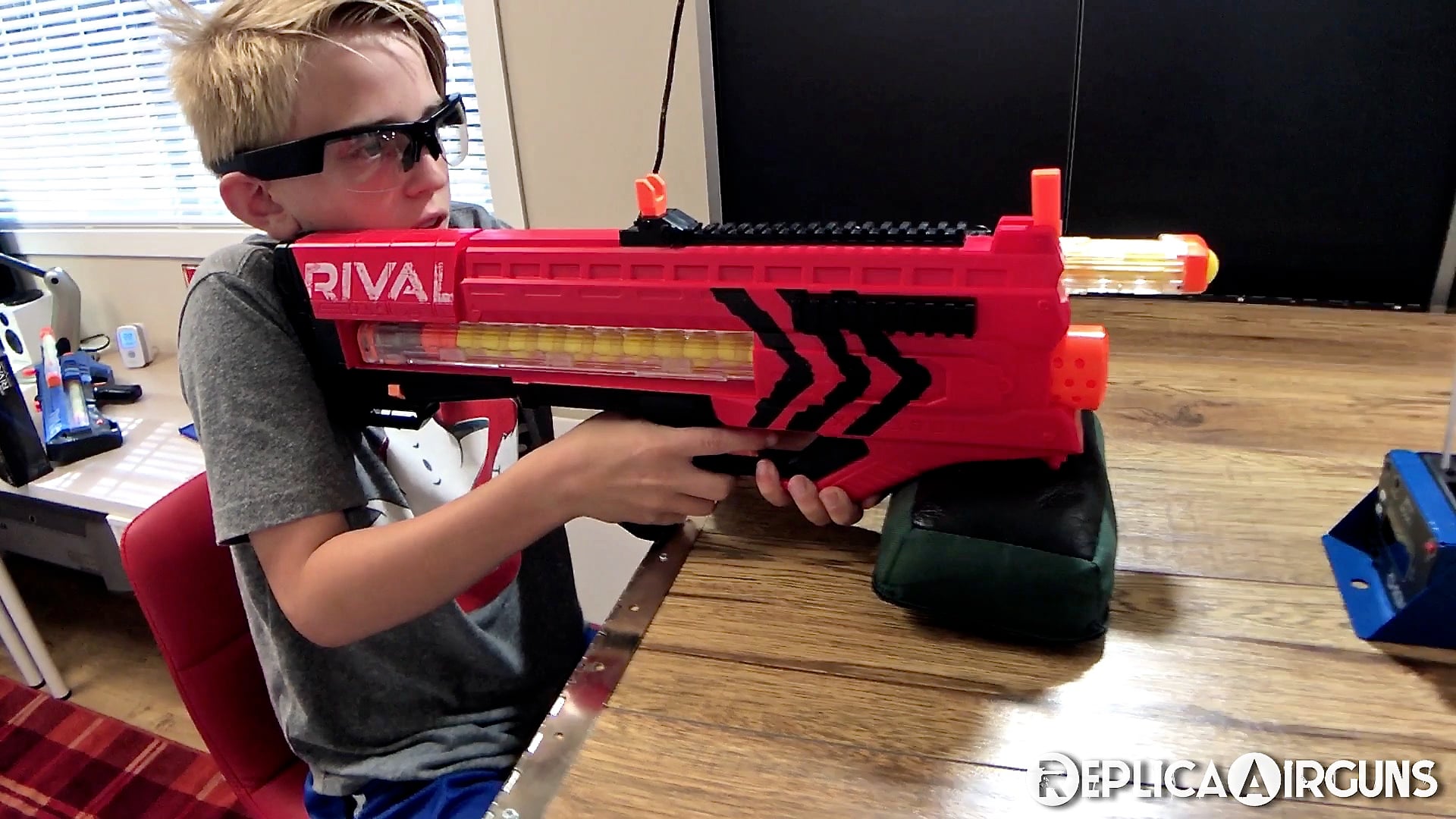 Nerf Rival Zeus MXV-1200 Full Review With Son Gabriel