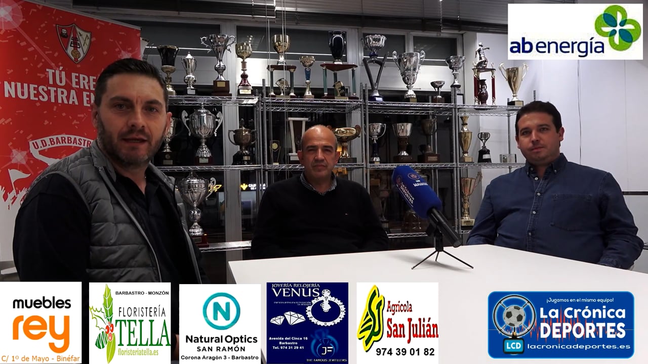 TERTULIA EN LA SEDE DE LA UD BARBASTRO SOMMOS (Hablamos de la ilusión puesta en este nuevo proyecto) Rafa Torres; Presidente de la Unión y Guillermo Revilla; Directivo y Área de comunicación