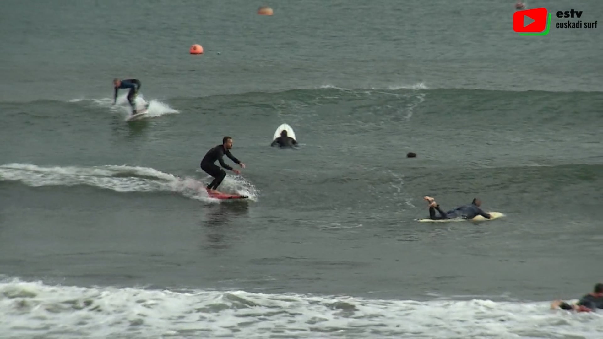 Socoa |  Surfing in the Bay - ESTV Euskadi Surf TV