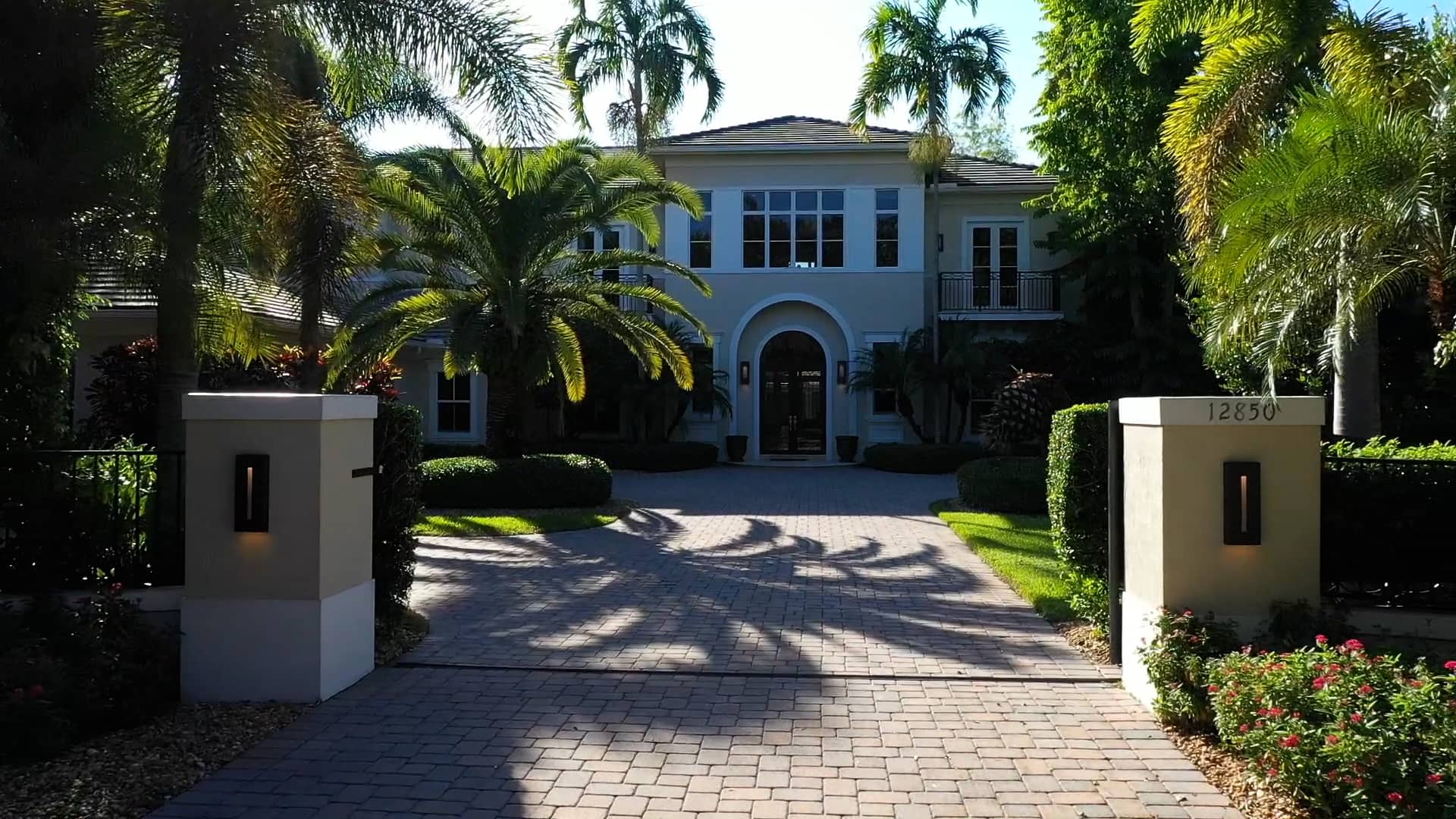 7.2M Amazing Home. Located in South Florida 12850 SW 60th Ave