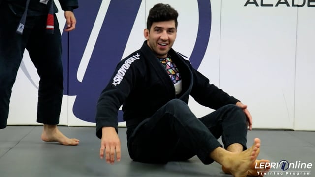 Lasso Sweep by Pushing Leg Out