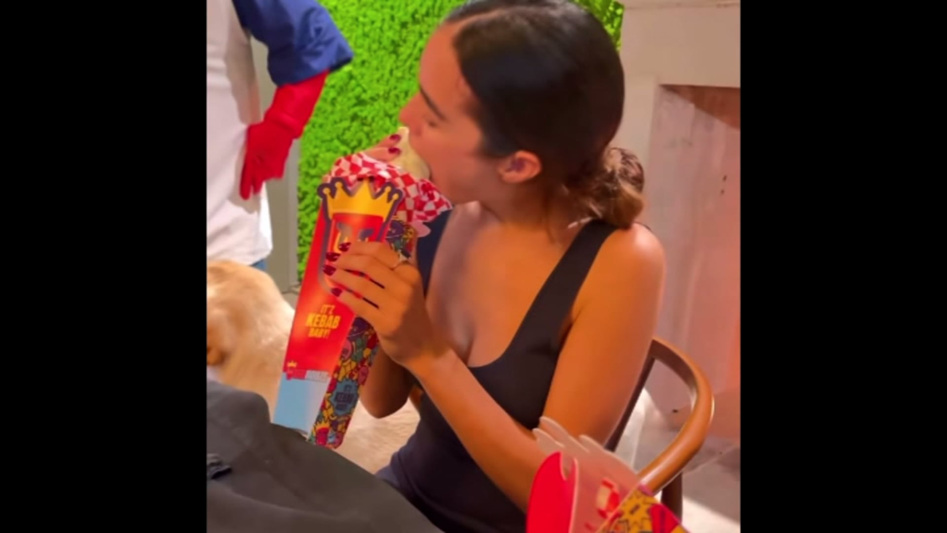 Gianluca Vacchi si dà al Kebab