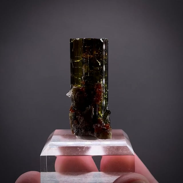 Vesuvianite with Grossular Garnet