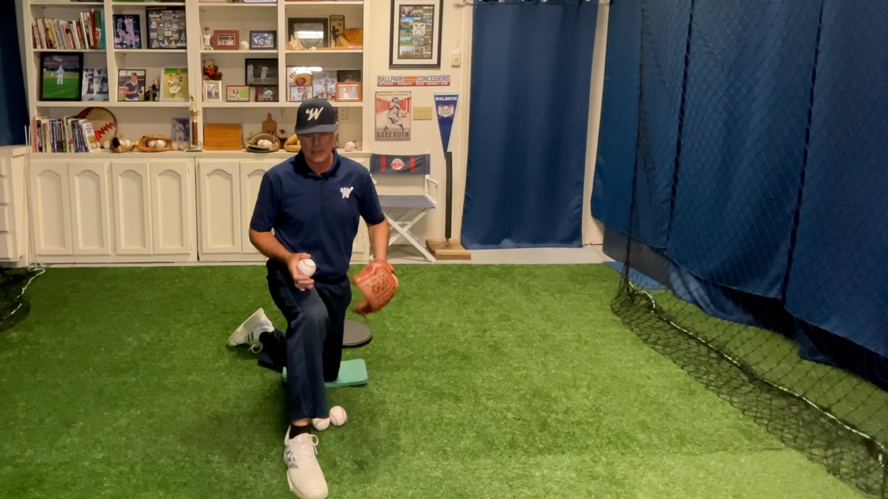 how-to-pitch-to-first-year-coach-pitch-players-walbeck-baseball-academy