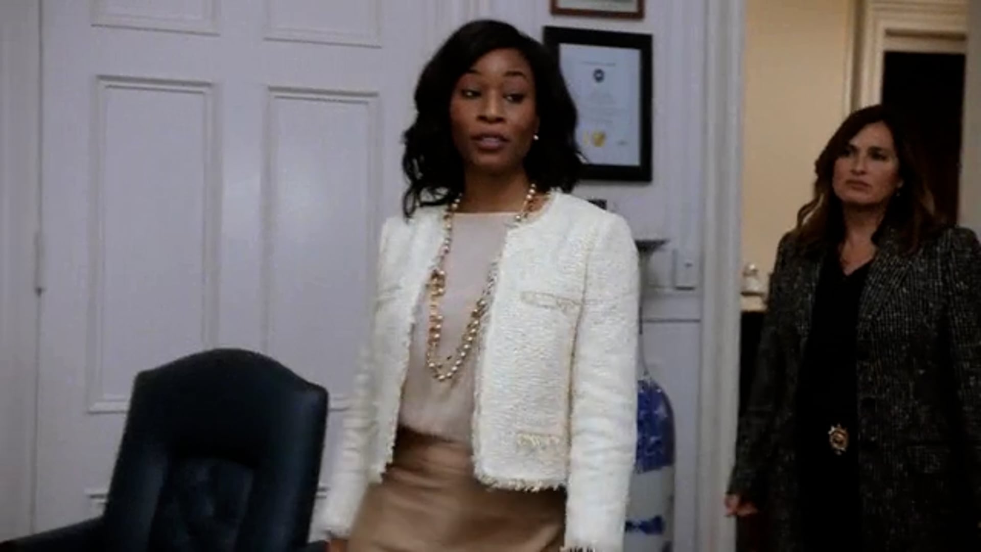 Toni Belafonte on Law & Order S22E6