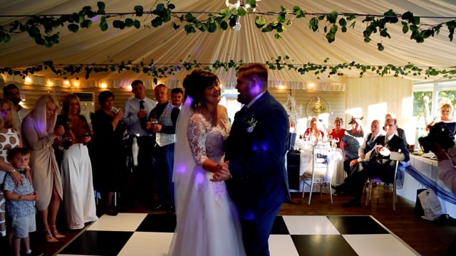 Stacie and Ryan - Gorgeous sunny day in Leicestershire