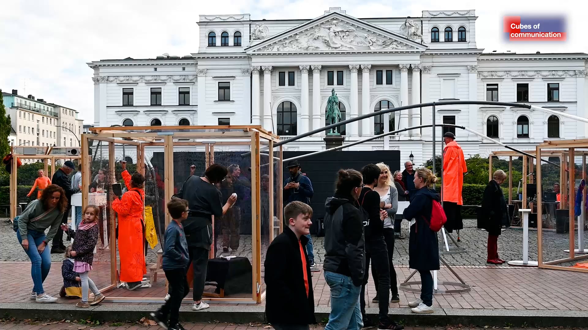 The Cubes video Deutsch on Vimeo