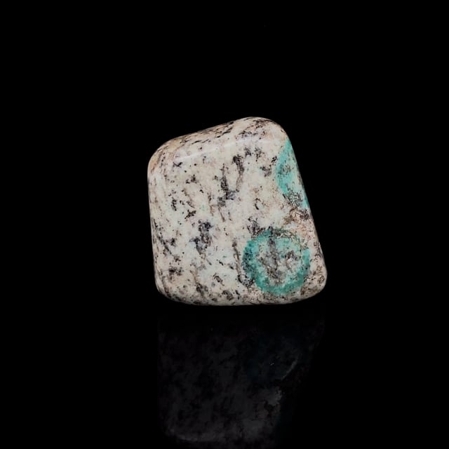 Malachite in Granite (''K2 stone'' ''Ketonite'')