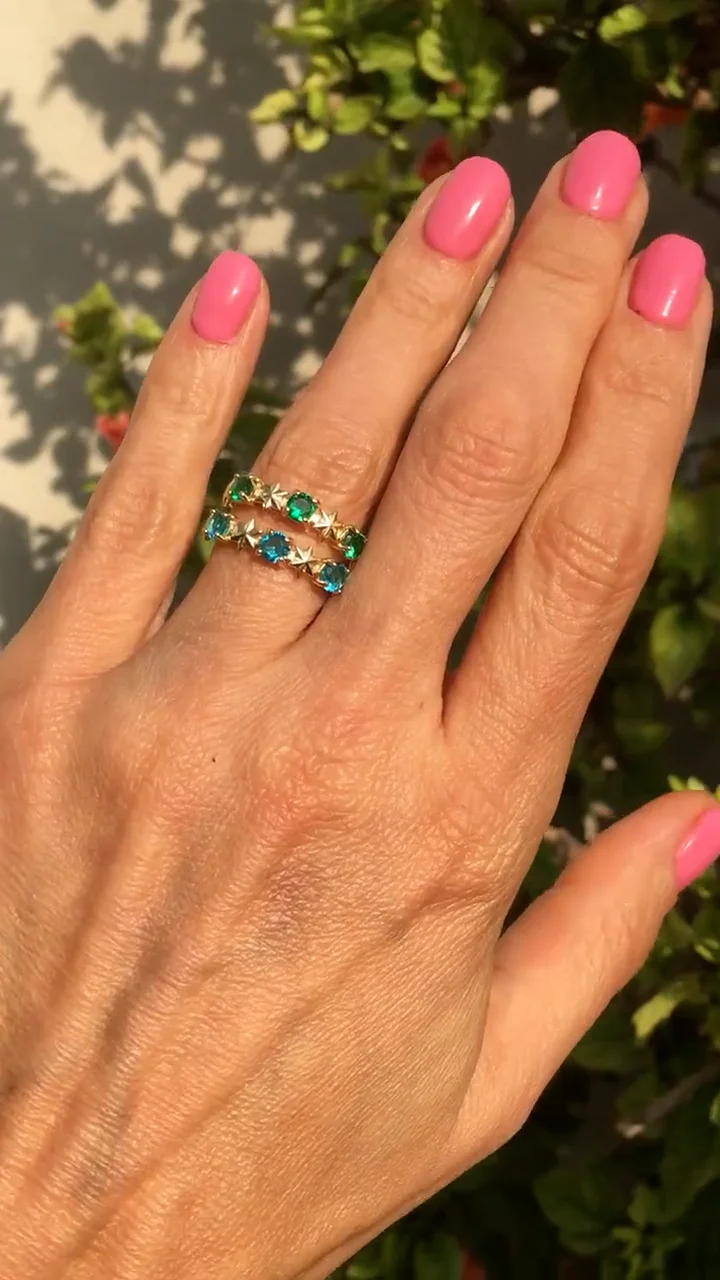 Blue Topaz & Emerald Rings on Vimeo