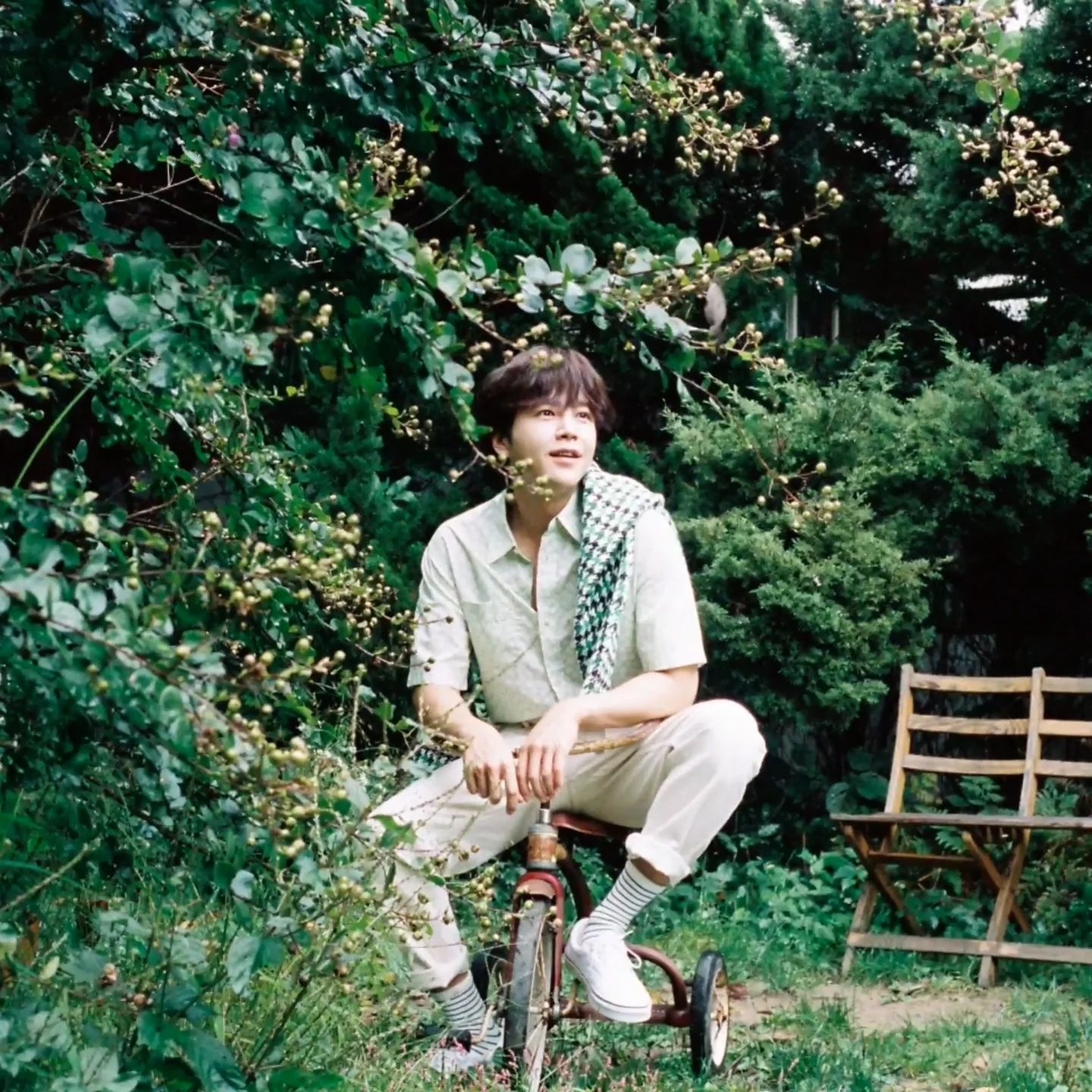 チャン・グンソク 2022 CALENDAR「SHOW MUST GO ON」発売決定！！