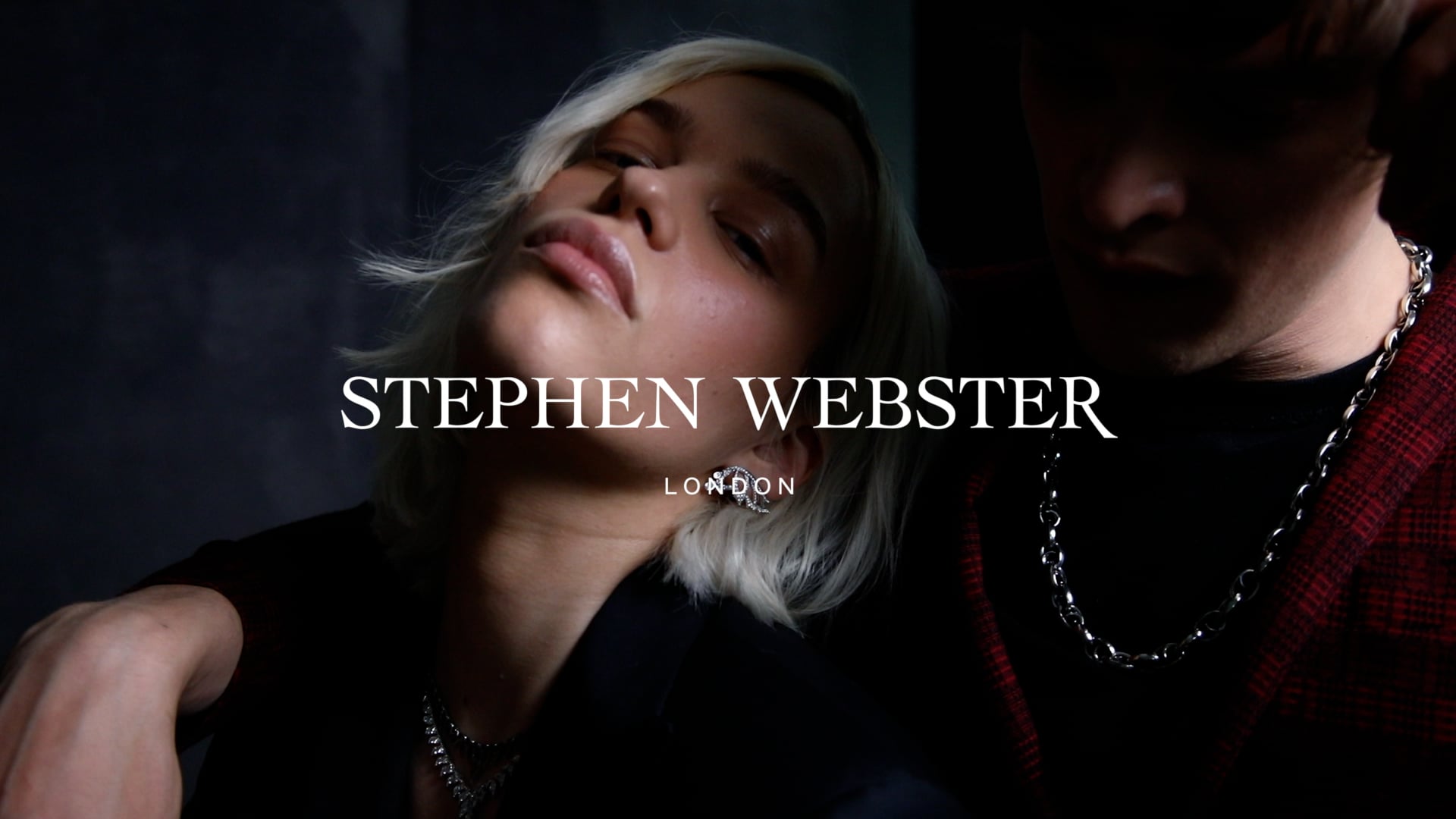 Stephen Webster  - SHE'S A KILLER