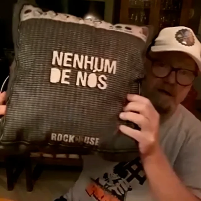 CD Nenhum de Nós - Contos Acústicos de Água e Fogo - Compre Aqui -  ProdutoOficial ®️ Merchandise do Rock