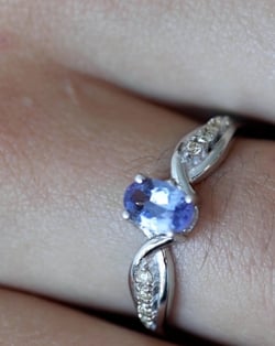 Vídeo: Anillo Tanzanita y diamantes Plata de Ley 925