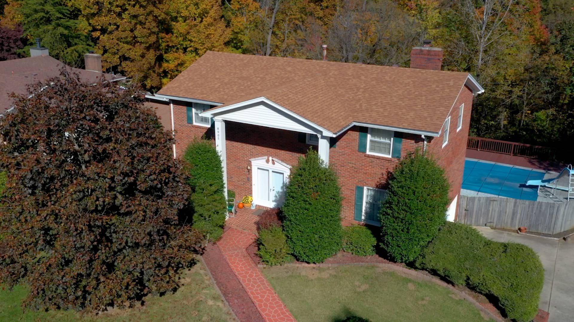 8905 Lakeridge Dr Louisville KY 40272 on Vimeo