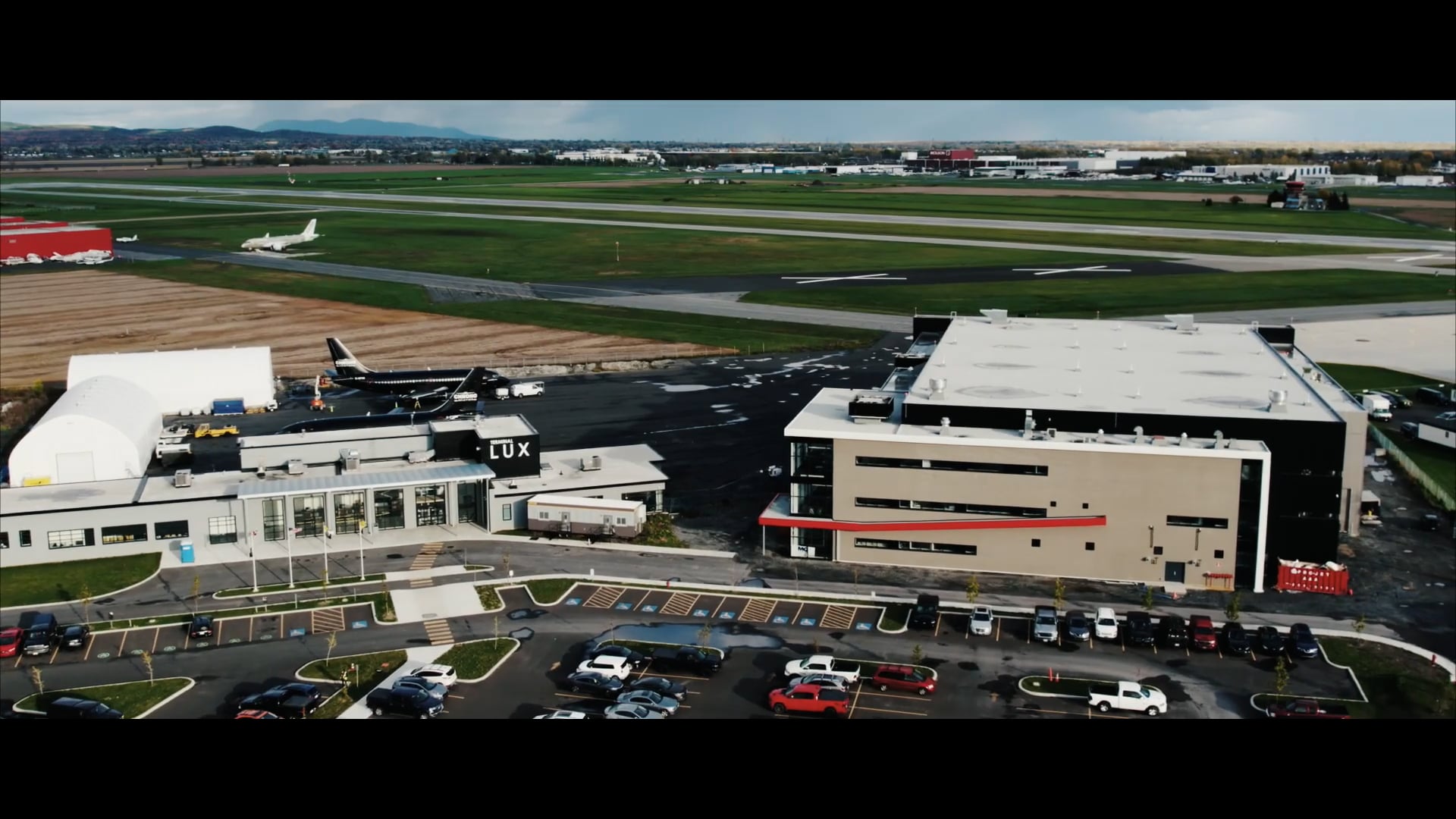 L2 X MG - Construction du hangar Chrono aviation