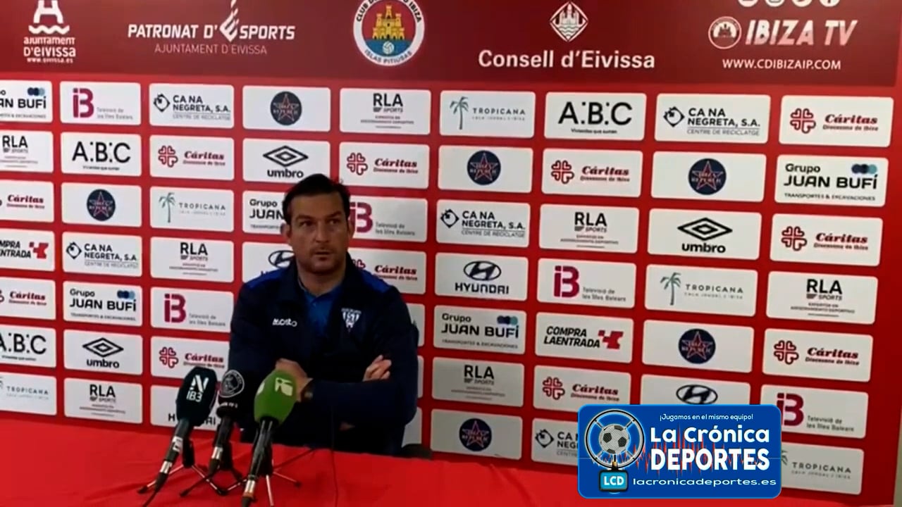 RICARDO LÓPEZ (Entrenador Ejea) CD Ibiza 2-0 SD Ejea / J 10 / 2ª RFEF - Grupo 3 / Fuente Facebook SD Ejea
