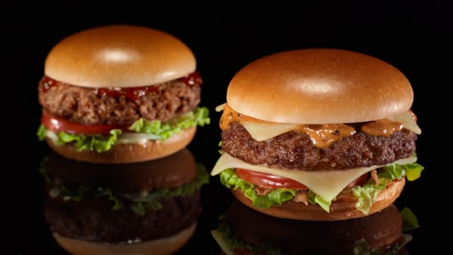 deVine Voices Native Swiss German Male Voiceover McDonald's Commercial