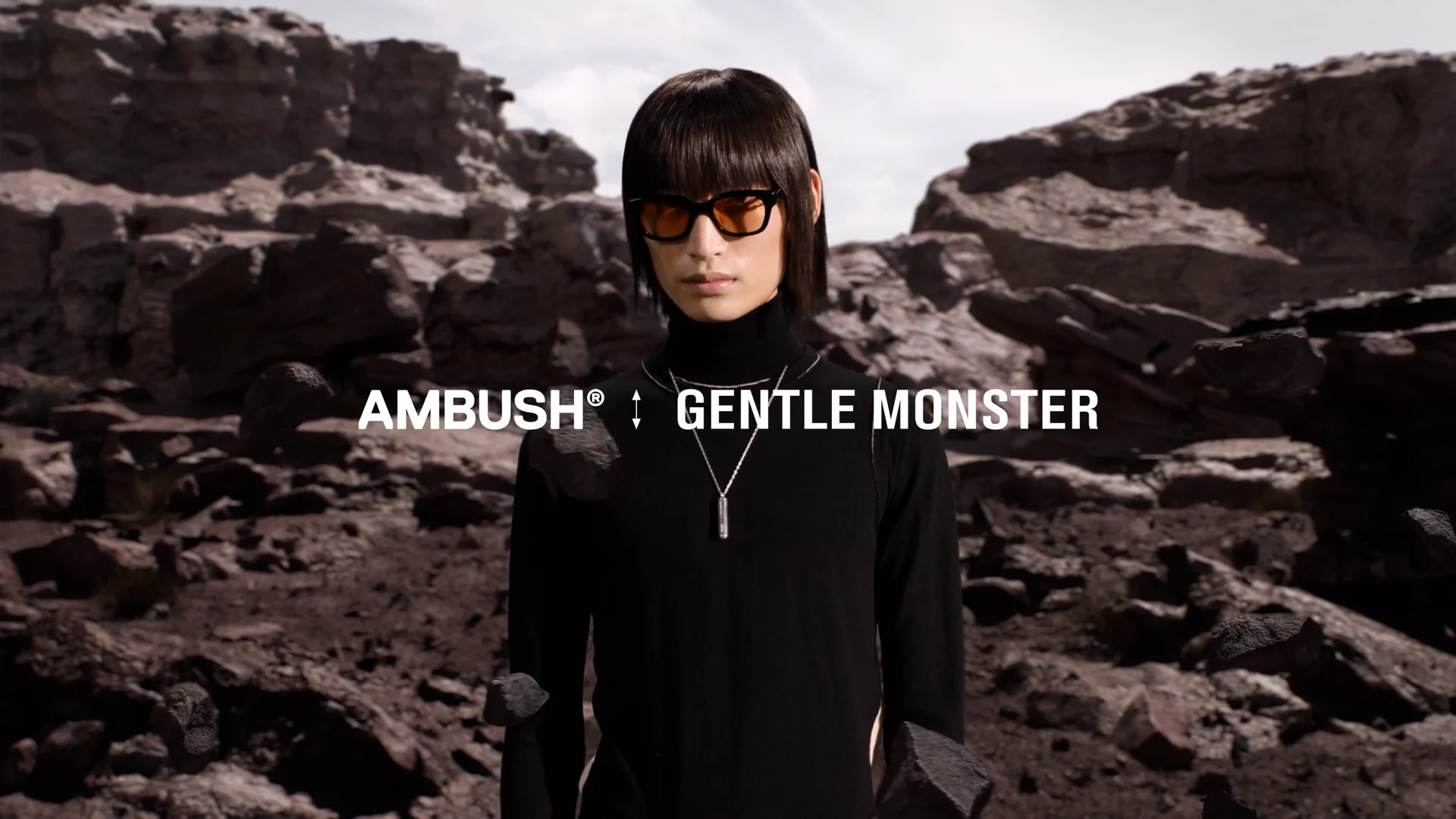 AMBUSH X GENTLE MONSTER : CARABINER (Canyon)