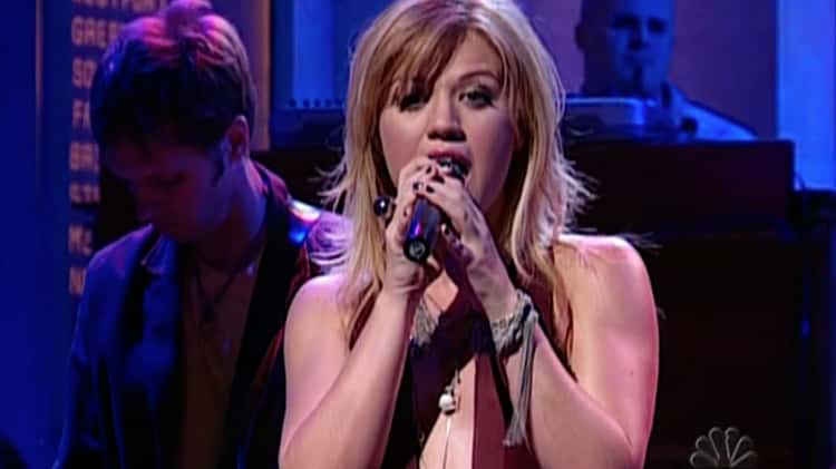 Because of You - Kelly Clarkson HQ (Audio) 