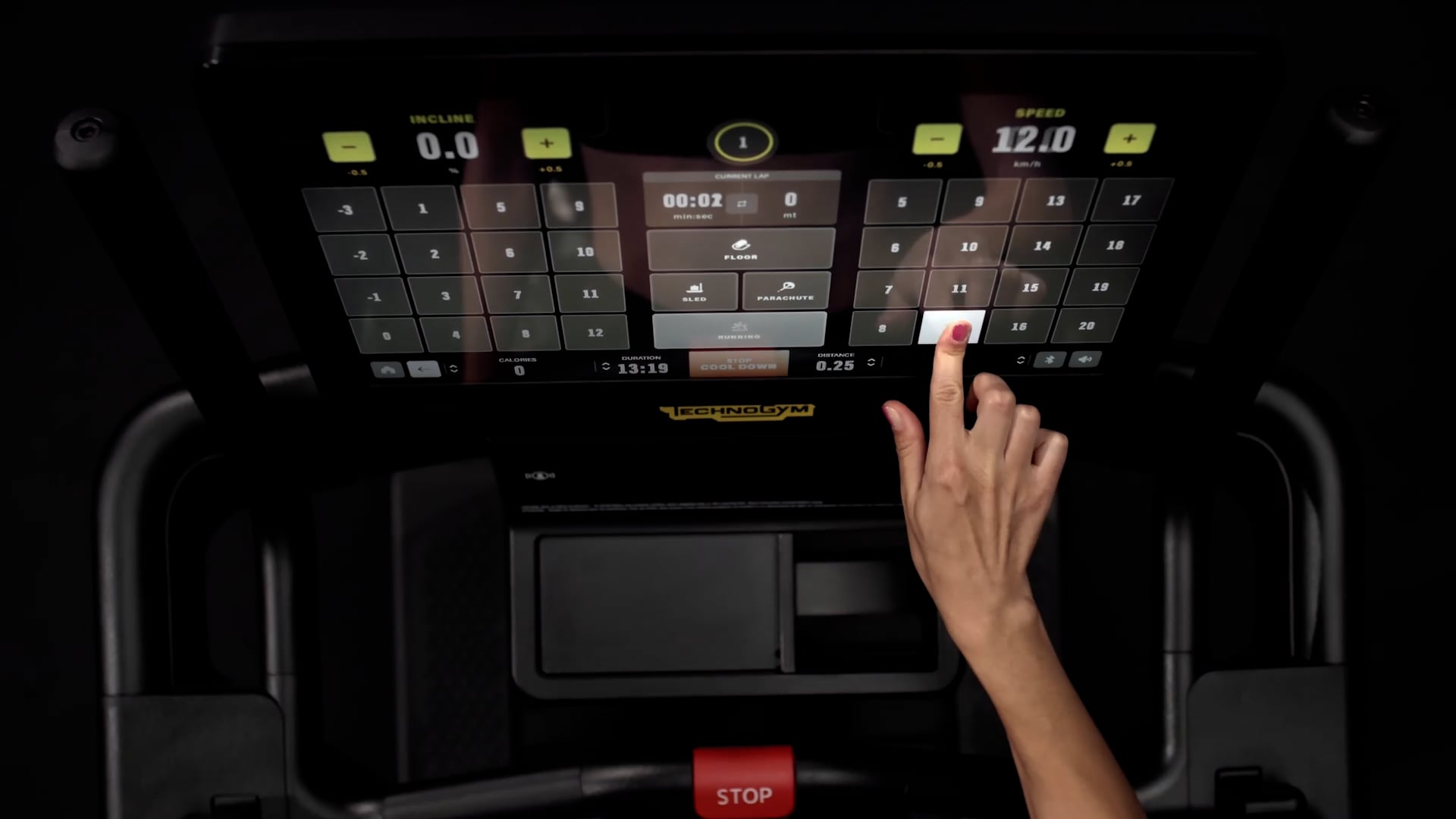 Technogym Skillrun: Commercial treadmill for gyms & sports centers