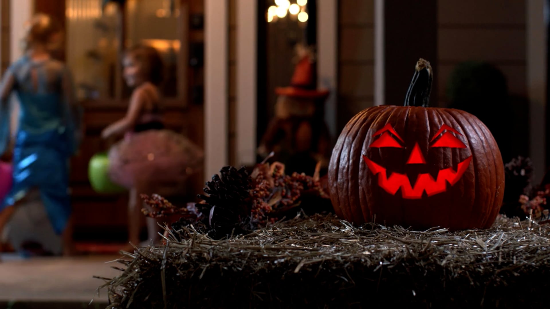 HULU - Spooky not Scary