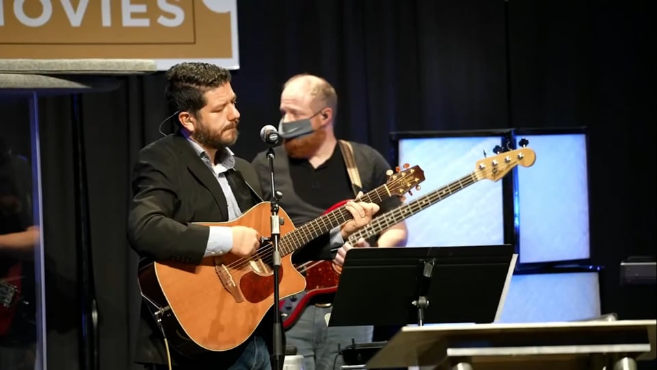 Laura McLaughlin - My Redeemer Lives (November 10, 2021)