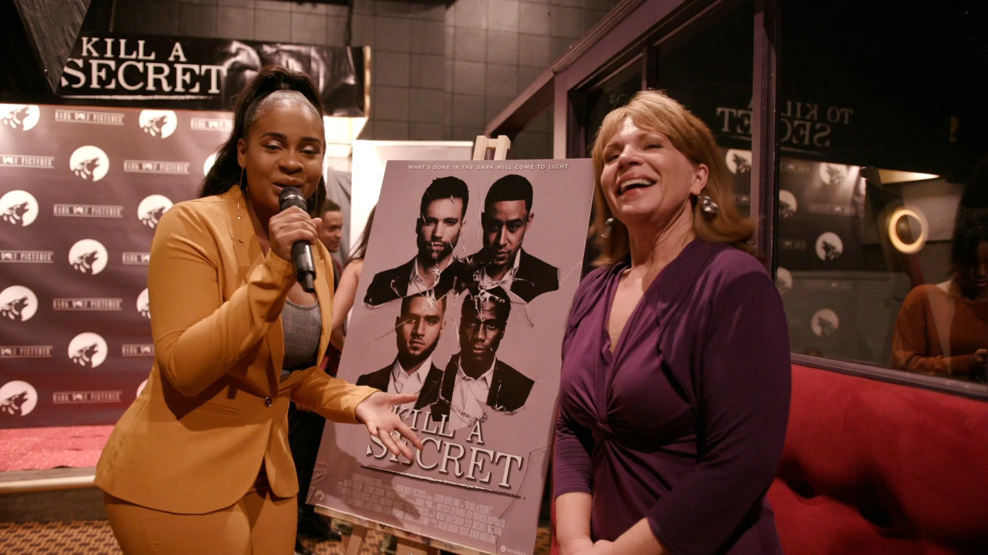 TKAS - Premiere - Glenn's Mom - Red Carpet Interview 2019