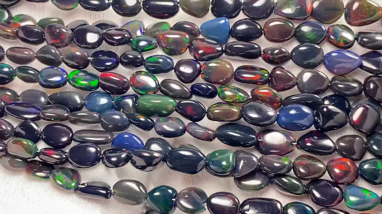 動画】宝石質ブラックオパールAAA- タンブル 半連/1連(約38cm