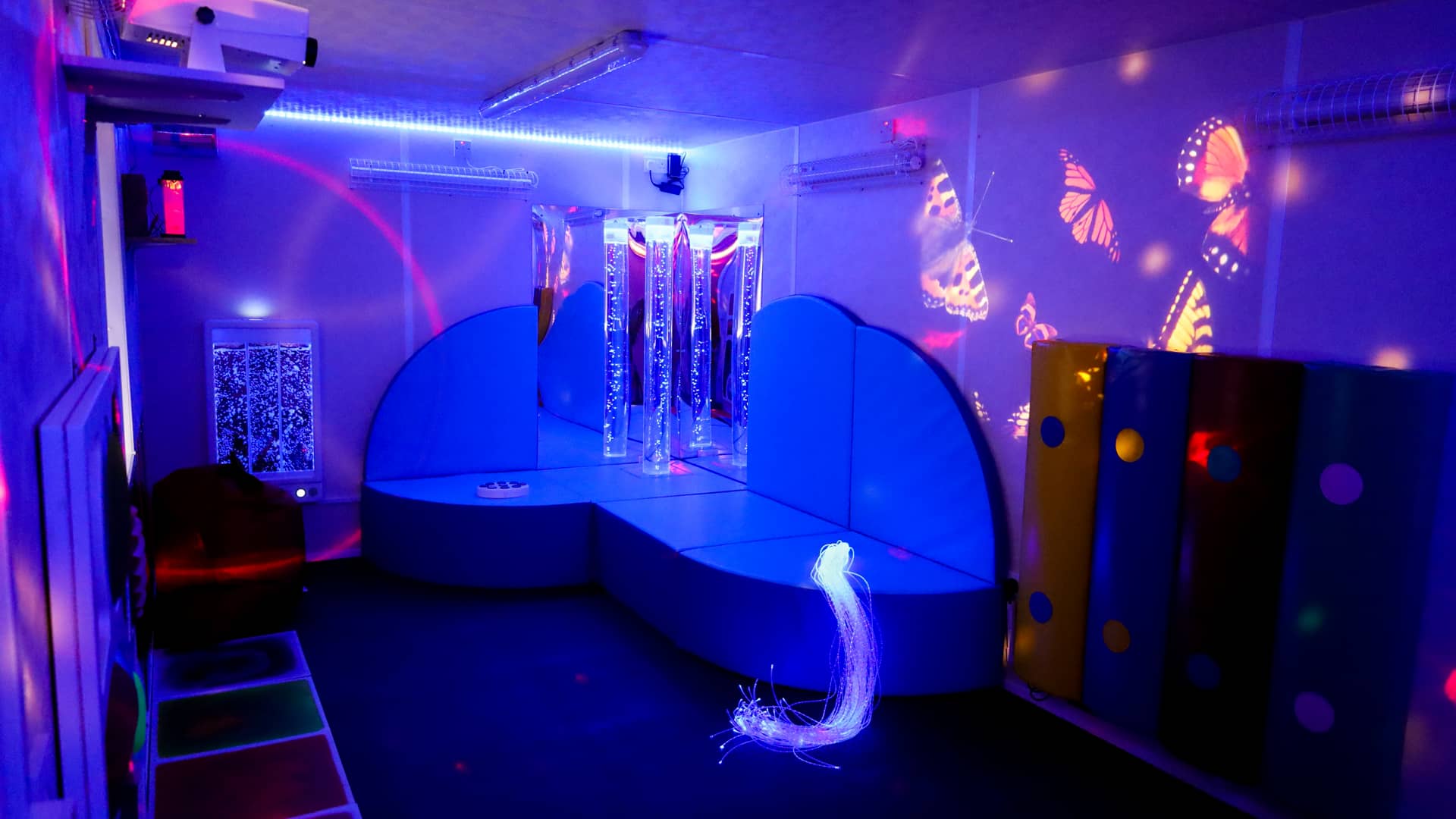 Doras Bui Multi Sensory Case Study on Vimeo