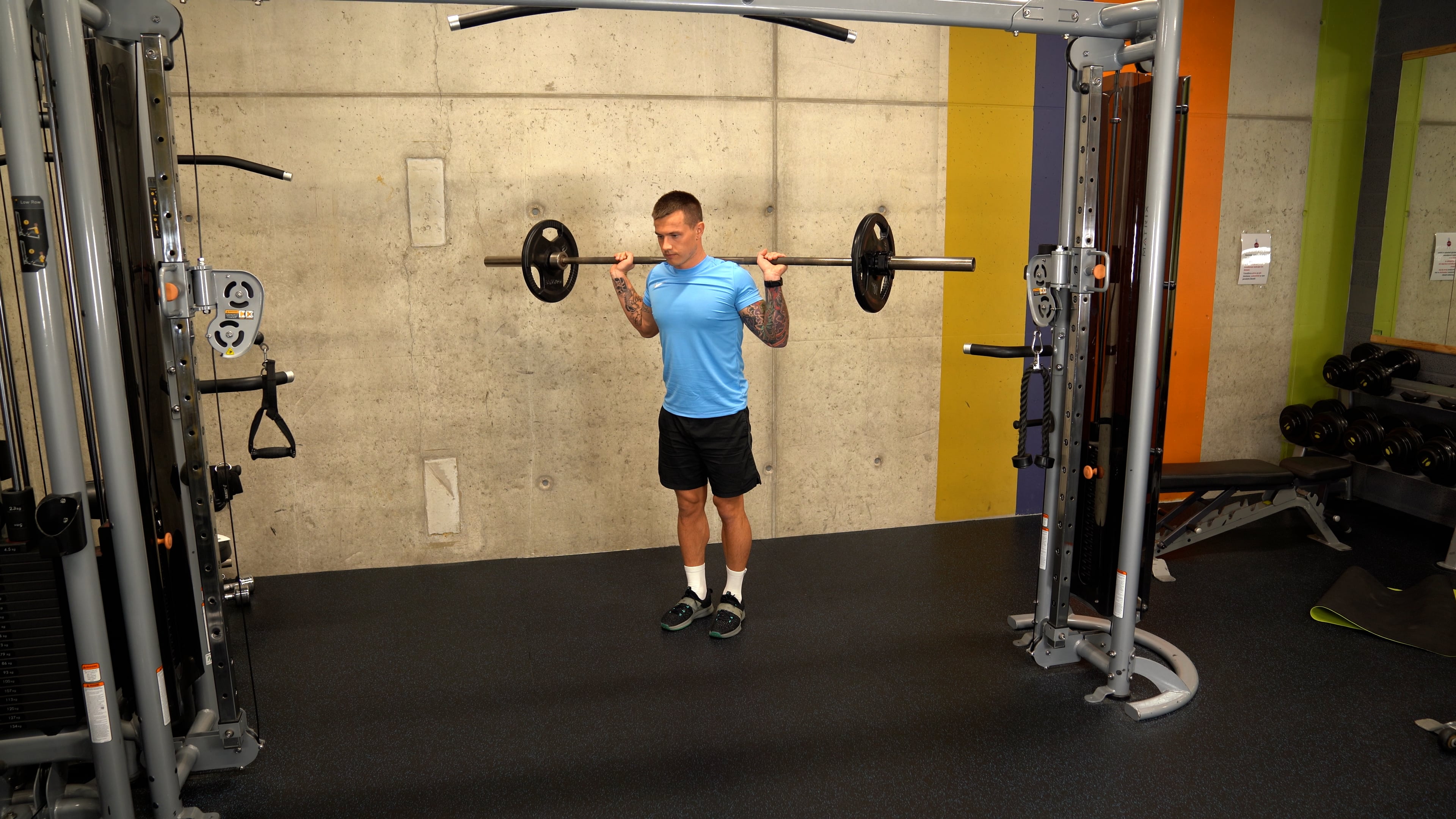 static barbell lunge on Vimeo