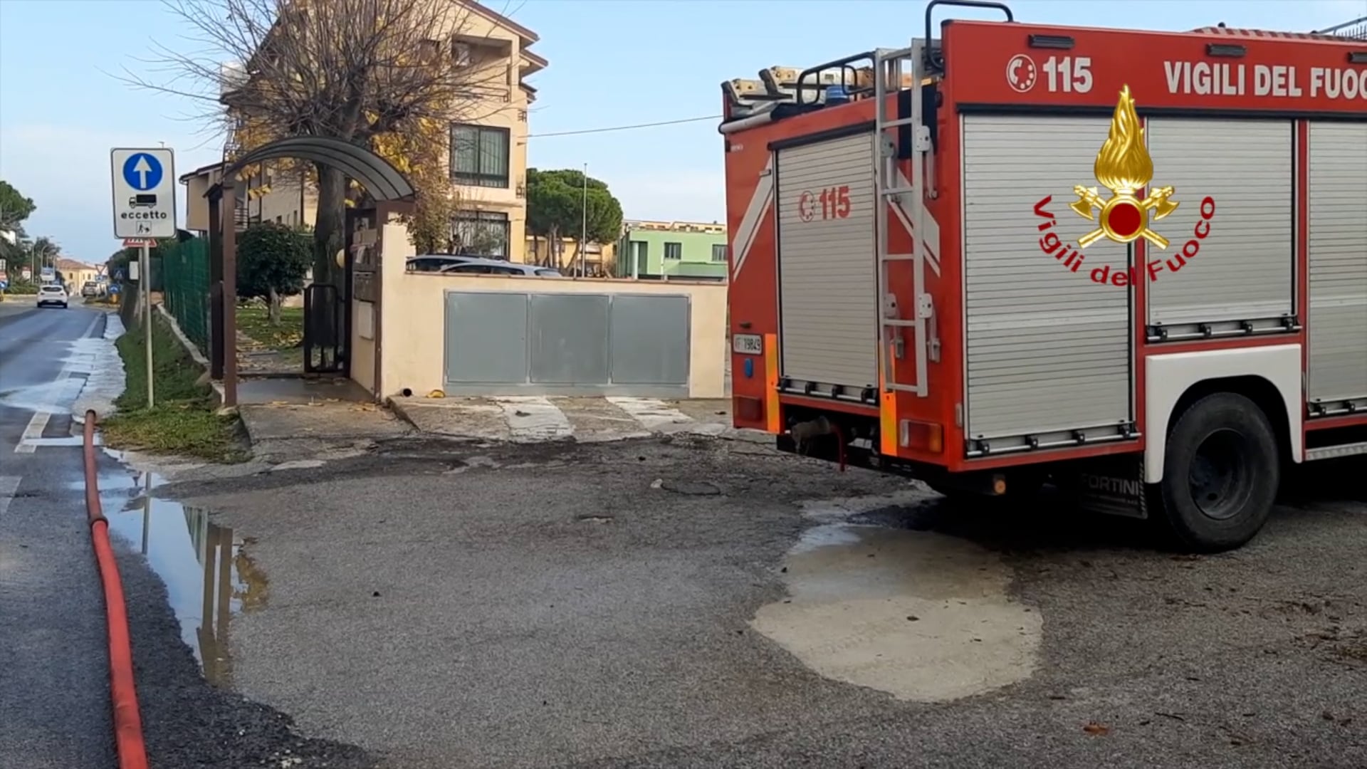 Maltempo: la più colpita è la provincia di Pesaro Urbino. A Fano 4 persone evacuate da casa - VIDEO