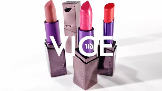 URBAN DECAY - Charlotte Rutherford